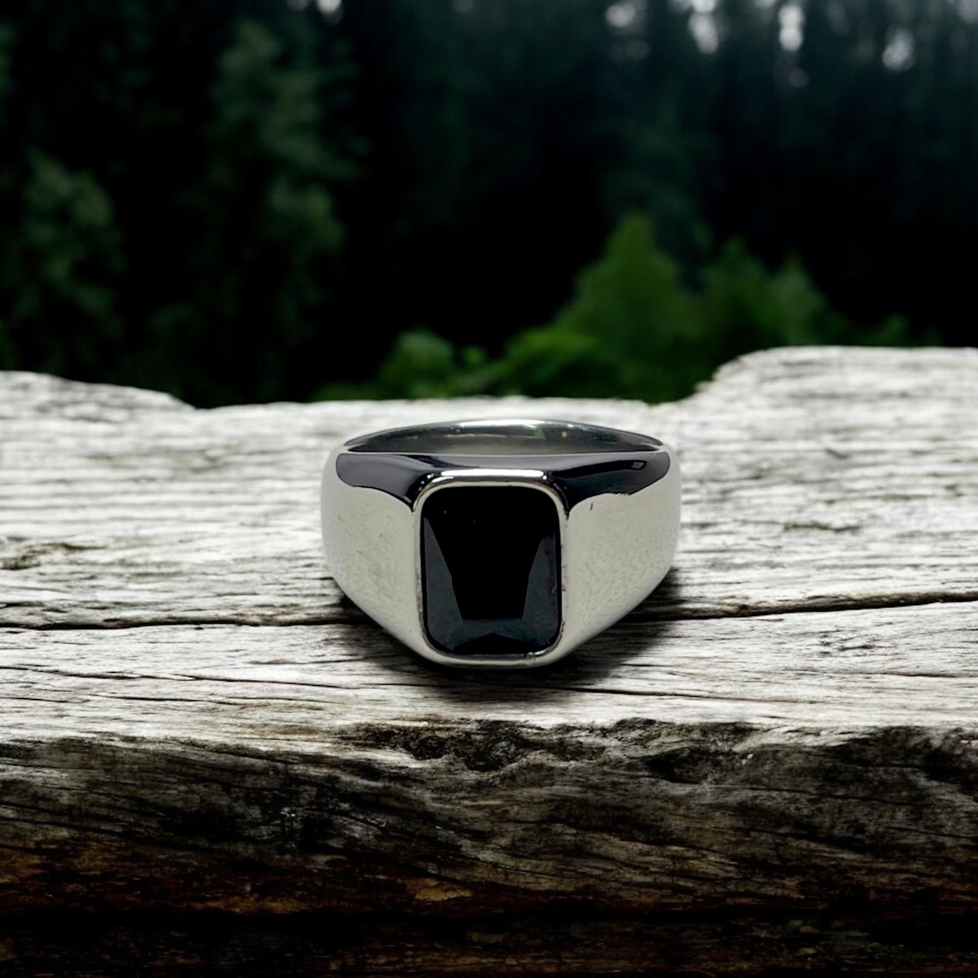 Ares Blackstone Ring