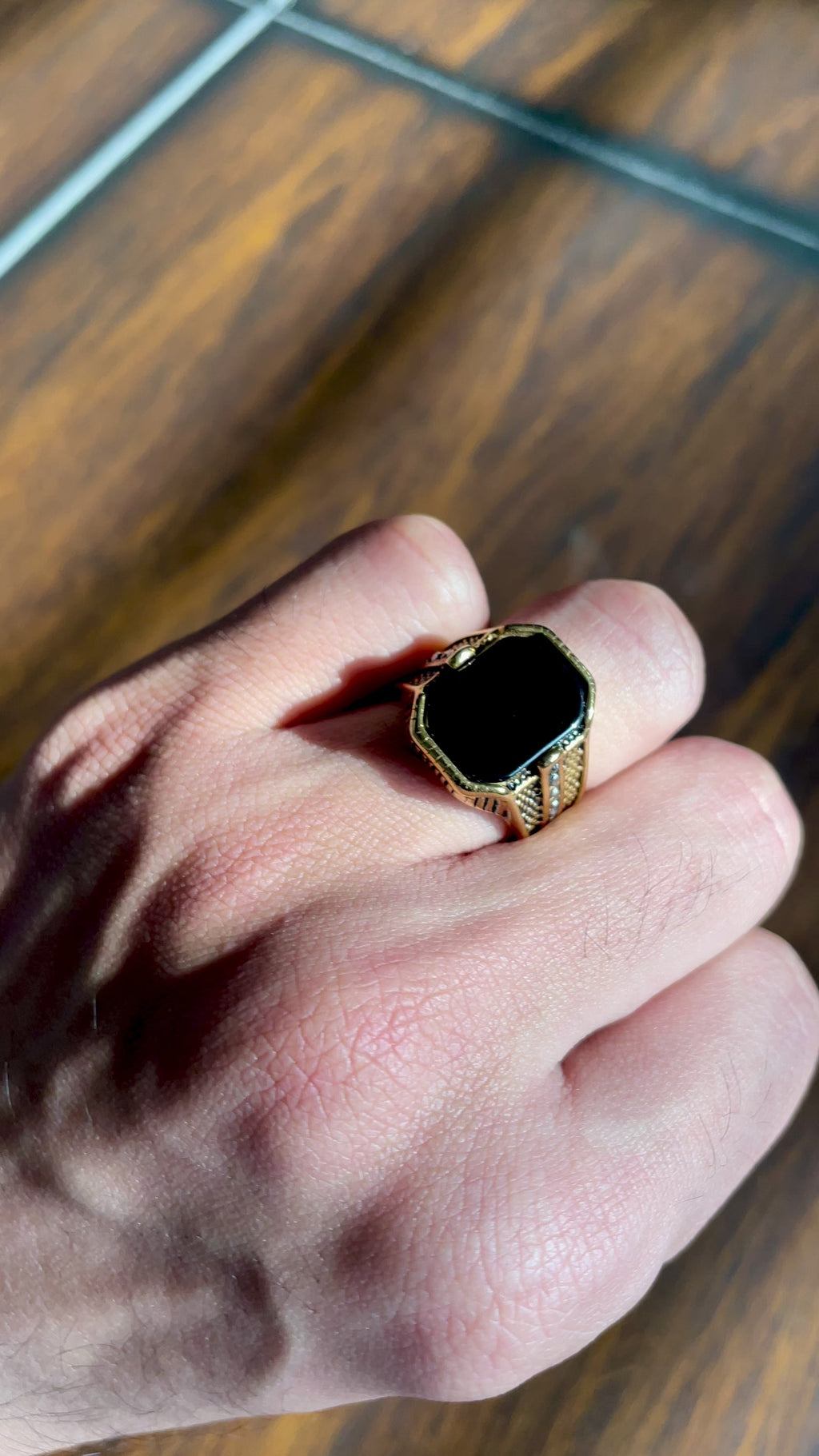 Regal gold Ring