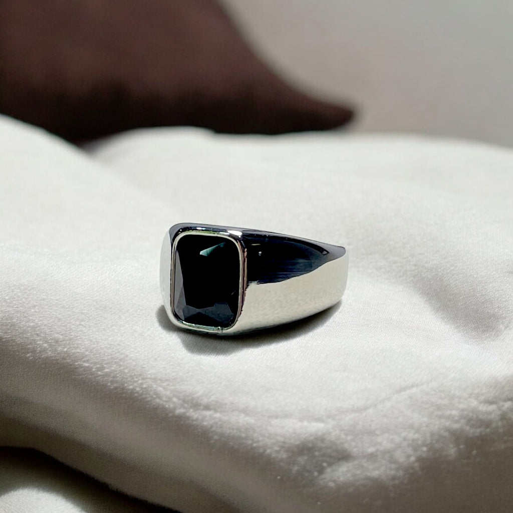Ares Blackstone Ring