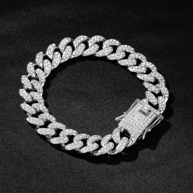 Sophisticated Men’s Luxury Highly Polished Silver-Plated Bold Cuban Link Chain Bracelet